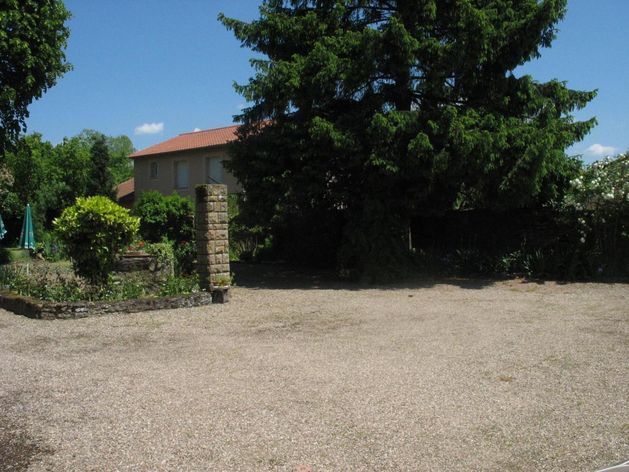Les Jardins De La Grange Bed & Breakfast Rezonville Exterior photo