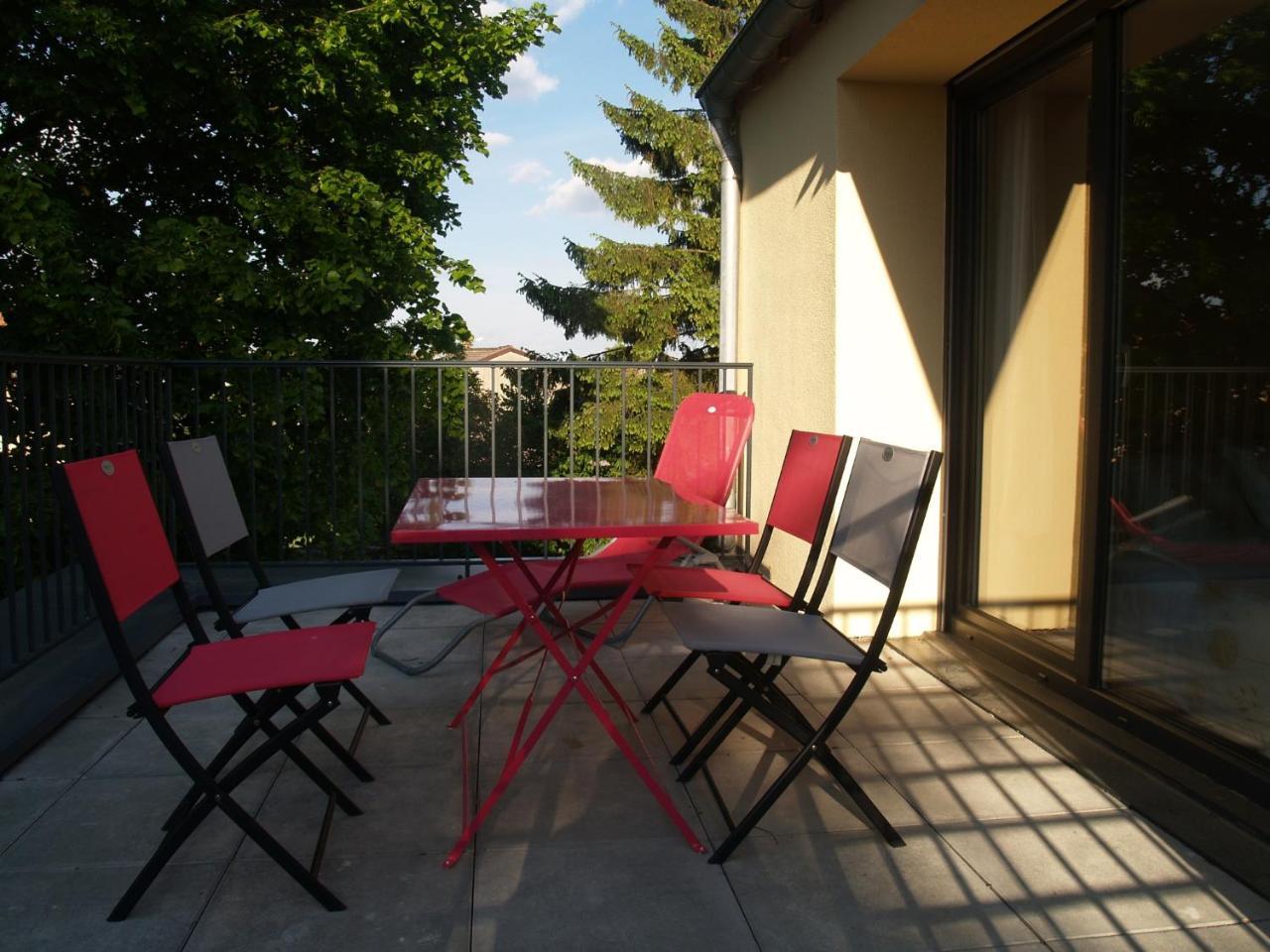 Les Jardins De La Grange Bed & Breakfast Rezonville Exterior photo